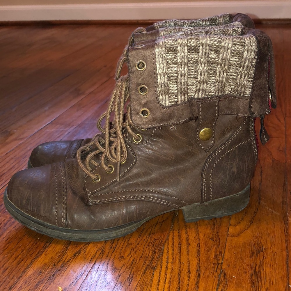 Brown boots